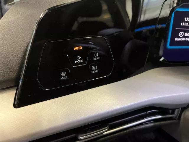 Volkswagen Golf Life 1.5 eTSI 85 kW (116 CV) DSG de segunda mano