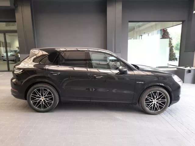 Porsche Cayenne E-Hybrid 346 kW (470 CV) de segunda mano