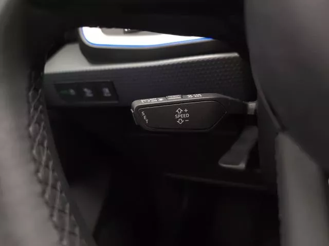 Audi A1 Adrenalin Black edition 30 TFSI 85 kW (116 CV) de segunda mano