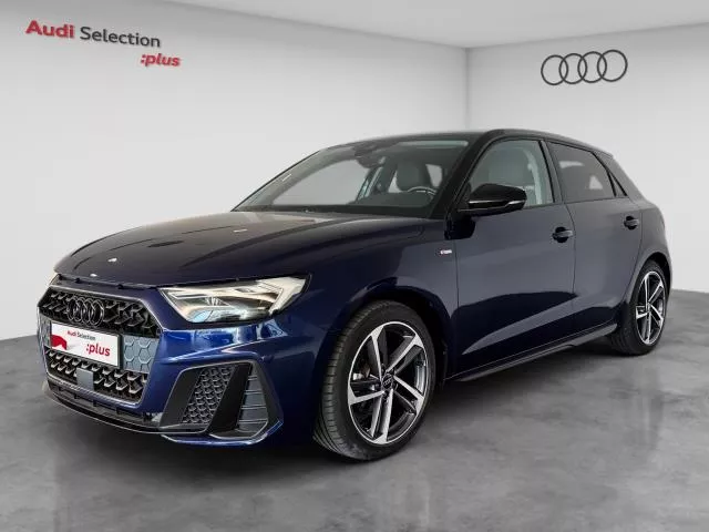 Audi A1 Adrenalin Black edition 30 TFSI 85 kW (116 CV) de segunda mano