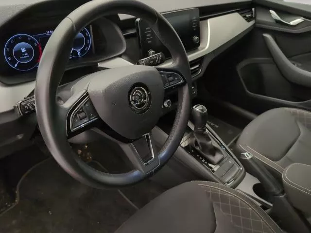 Skoda Kamiq 1.0 TSI Ambition DSG 85 kW (115 CV) de segunda mano