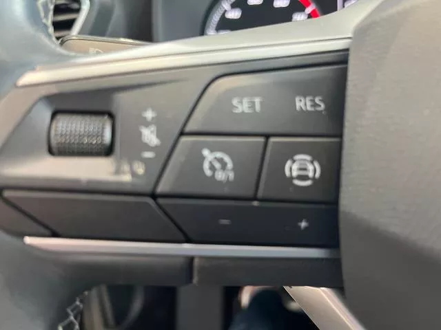 SEAT León 1.0 TSI S&S Style XS 81 kW (110 CV) de segunda mano