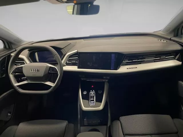 Audi Q4 Genuine edition 45 e-tron 82kWh 210 kW (286 CV) de segunda mano