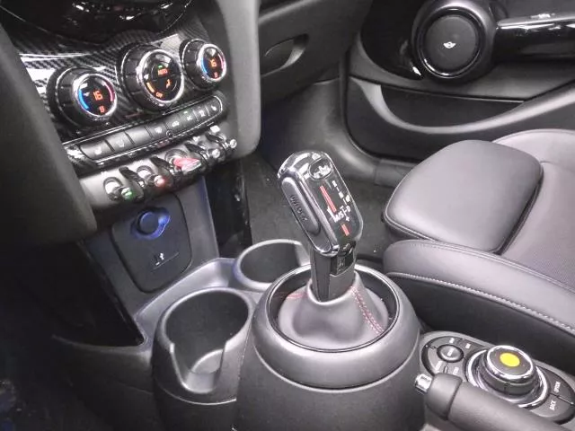 MINI 5 Puertas Cooper S 141 kW (192 CV) de segunda mano