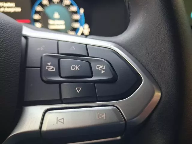 Volkswagen Caravelle Batalla Corta 2.0 TDI 81 kW (110 CV) de segunda mano