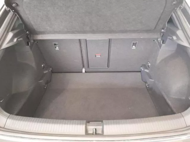 Volkswagen T-Roc R-Line 1.5 TSI 110 kW (150 CV) DSG de segunda mano