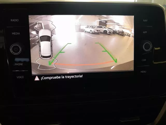 Volkswagen T-Roc R-Line 1.5 TSI 110 kW (150 CV) DSG de segunda mano