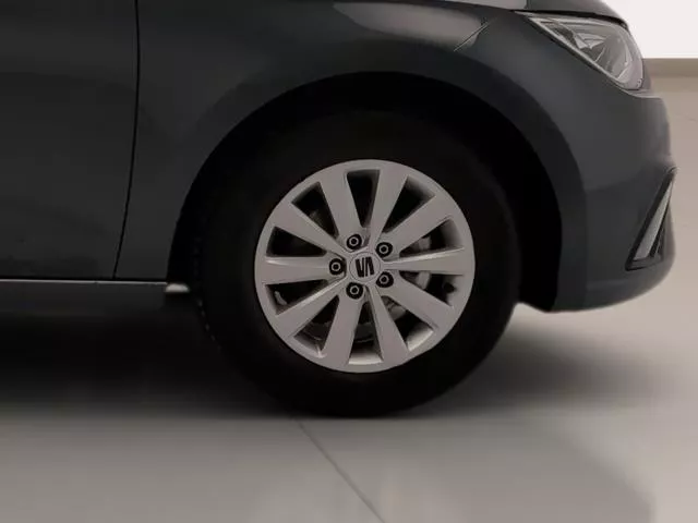 SEAT Ibiza 1.0 MPI Style Salta 59 kW (80 CV) de segunda mano