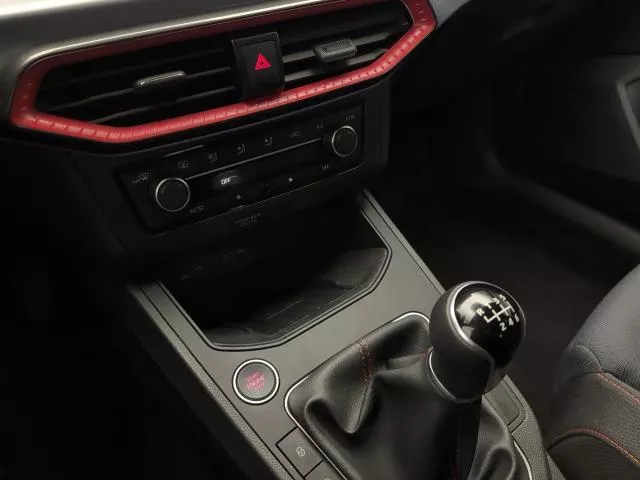 SEAT Ibiza 1.0 TSI S&S FR XS 85 kW (115 CV) de segunda mano