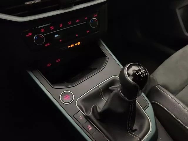 SEAT Arona 1.0 TSI Xperience Special Edition 85 kW (115 CV) de segunda mano