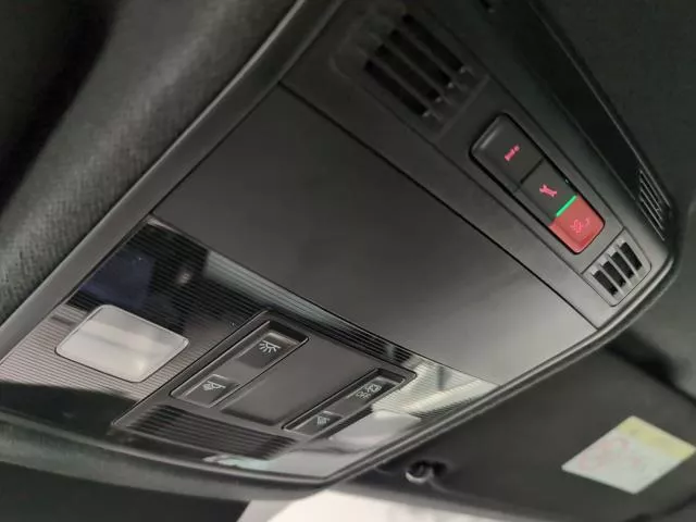 SEAT Arona 1.0 TSI Xperience Special Edition 85 kW (115 CV) de segunda mano