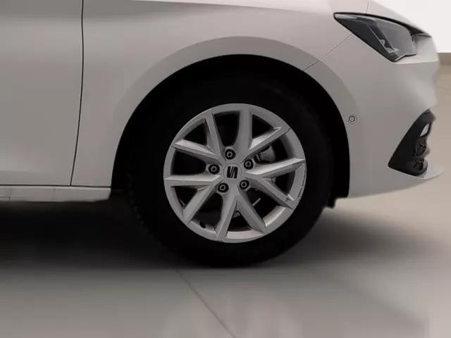 SEAT León 1.5 TSI S&S Style 25 Aniversario 85 kW (116 CV) de segunda mano