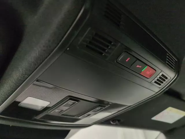 SEAT Arona 1.0 TSI Xperience Special Edition DSG 85 kW (115 CV) de segunda mano