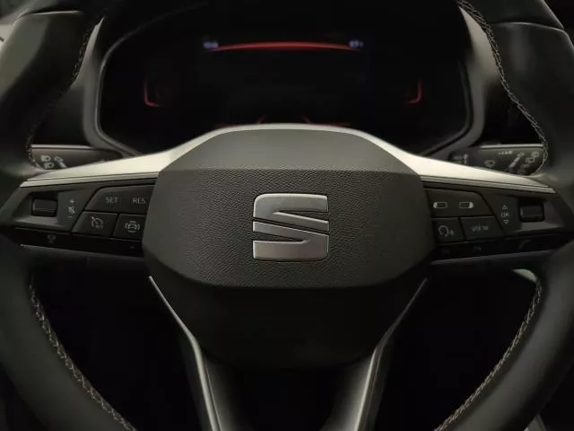 SEAT Arona 1.0 TSI Xperience Special Edition DSG 85 kW (115 CV) de segunda mano