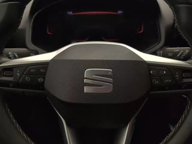 SEAT Arona 1.0 TSI Xperience Special Edition DSG 85 kW (115 CV) de segunda mano