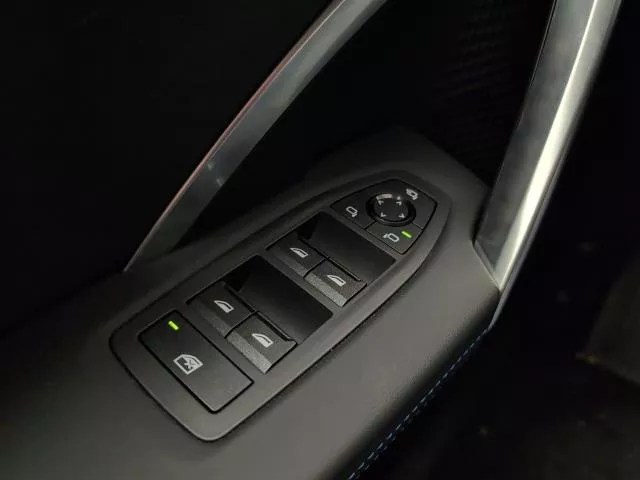 BMW iX1 eDrive20 150 kW (204 CV) de segunda mano