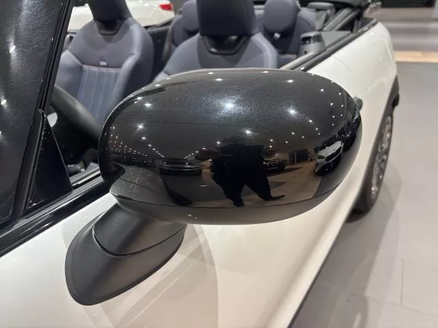 MINI Cabrio Cooper C 120 kW (163 CV) de segunda mano