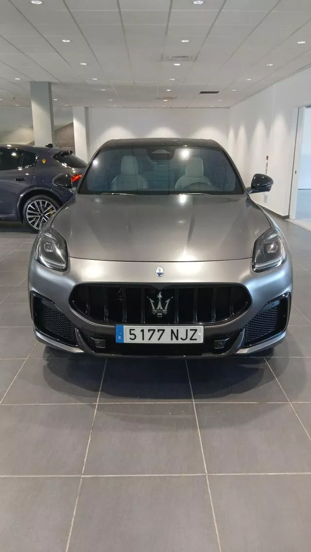 Maserati Grecale Trofeo V6 530CV AWD de segunda mano