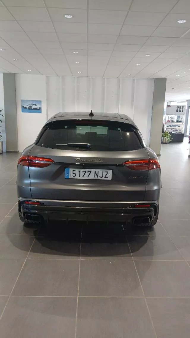 Maserati Grecale Trofeo V6 530CV AWD de segunda mano