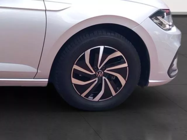 Volkswagen Polo Life 1.0 TSI 70 kW (95 CV) de segunda mano