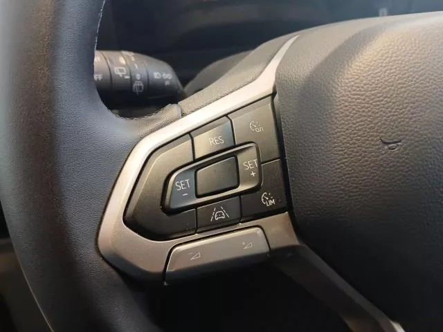 Volkswagen Caravelle Batalla Corta 2.0 TDI BMT 110 kW (150 CV) DSG de segunda mano