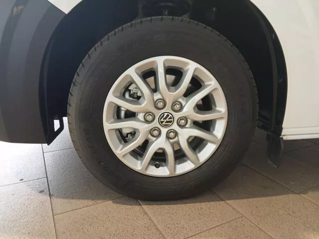 Volkswagen Caravelle Batalla Corta 2.0 TDI BMT 110 kW (150 CV) DSG de segunda mano