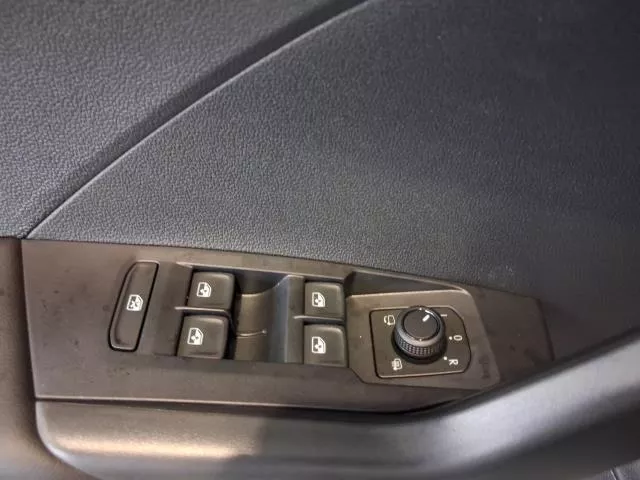 Volkswagen T-Cross «Más» 1.0 TSI 85 kW (116 CV) DSG de segunda mano