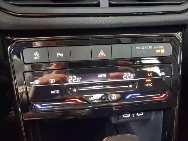 Volkswagen T-Cross «Más» 1.0 TSI 85 kW (116 CV) DSG de segunda mano