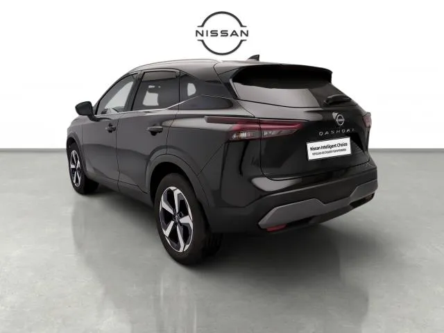 Nissan Qashqai DIG-T 140 N-Connecta 103 kW (140 CV) de segunda mano