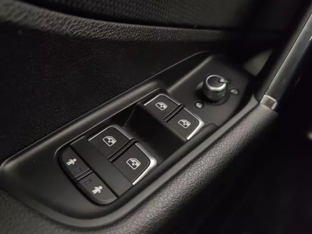 Audi Q2 Adrenalin Black Edition 35 TFSI 110 kW (150 CV) S tronic de segunda mano