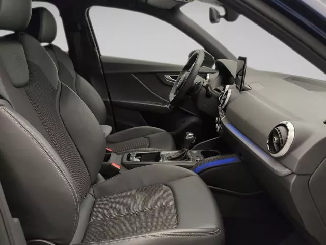 Audi Q2 Adrenalin Black Edition 35 TFSI 110 kW (150 CV) S tronic de segunda mano