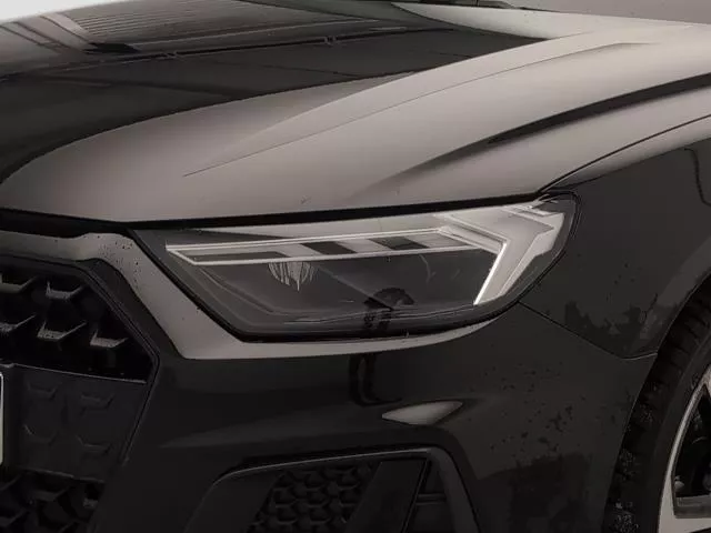 Audi A1 Adrenalin Black edition 30 TFSI 85 kW (116 CV) S tronic de segunda mano