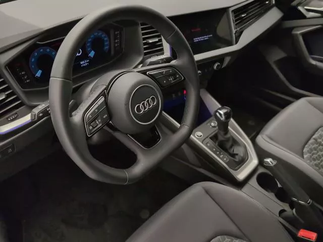 Audi A1 Adrenalin Black edition 30 TFSI 85 kW (116 CV) S tronic de segunda mano