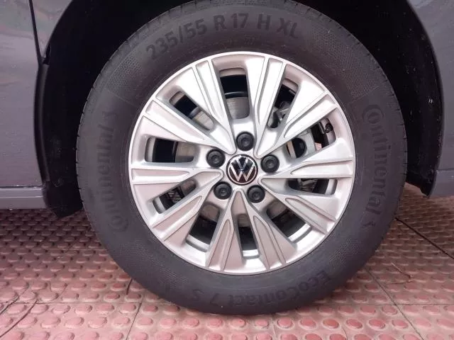 Volkswagen Multivan Batalla Corta 1.5 eHybrid 4Motion 180 kW (245 CV) DSG de segunda mano