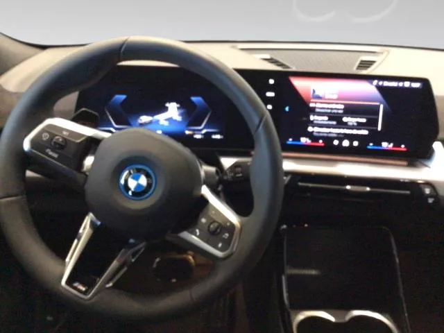 BMW iX2 eDrive20 150 kW (204 CV) de segunda mano