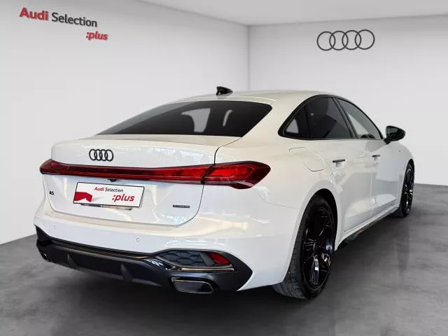Audi A5 Black Line e-hybrid quattro 220 kW (299 CV) S tronic de segunda mano