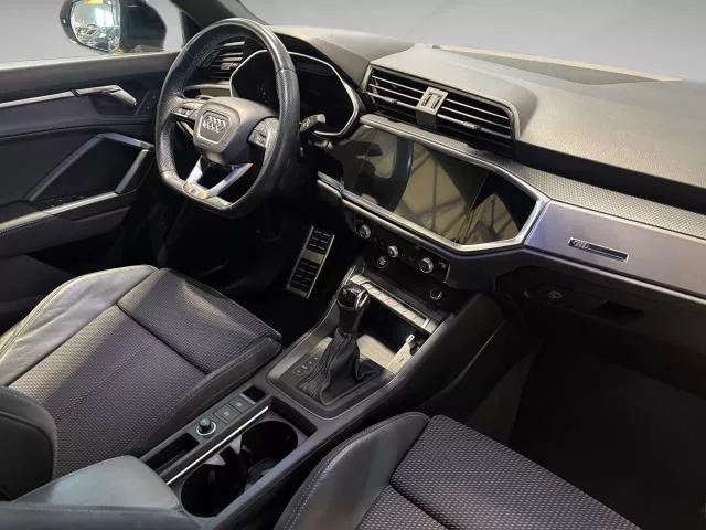 Audi Q3 Black line 35 TDI 110 kW (150 CV) S tronic de segunda mano