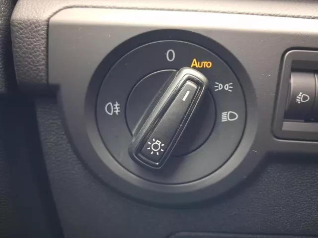 Volkswagen T-Cross «Más» 1.0 TSI 85 kW (115 CV) DSG de segunda mano