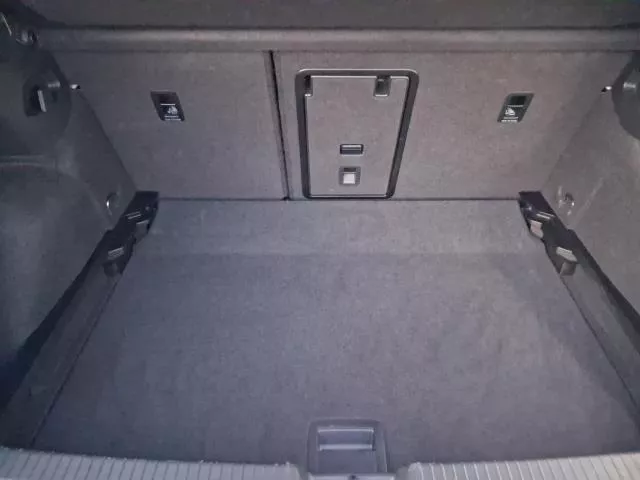 Volkswagen Golf R-Line 2.0 TDI 110 kW (150 CV) DSG de segunda mano