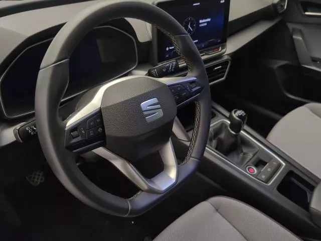 SEAT León 1.5 TSI Style 25 Aniversario 85 kW (116 CV) de segunda mano