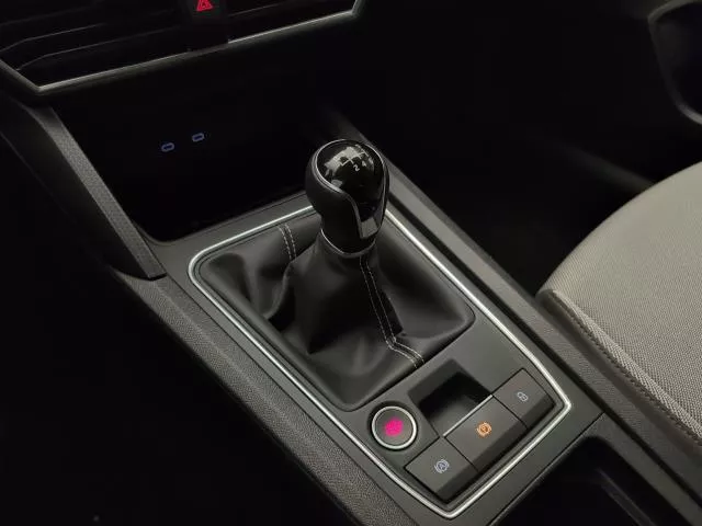 SEAT León 1.5 TSI Style 25 Aniversario 85 kW (116 CV) de segunda mano