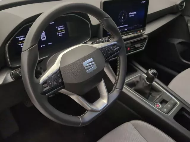 SEAT León 1.5 TSI Style 25 Aniversario 85 kW (115 CV) de segunda mano