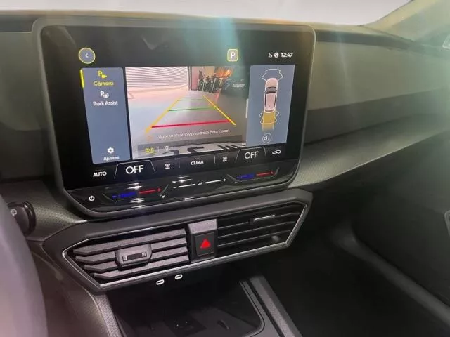 SEAT León 1.5 TSI S&S Style 25 Aniversario 85 kW (116 CV) de segunda mano