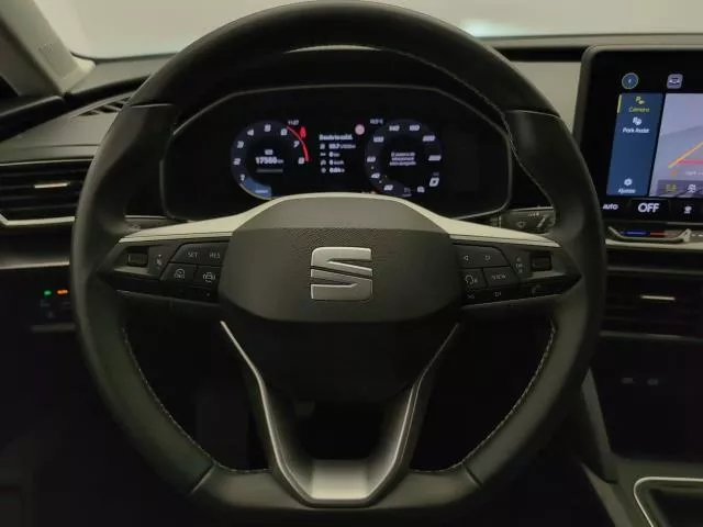 SEAT León 1.5 TSI S&S Style 25 Aniversario 85 kW (116 CV) de segunda mano