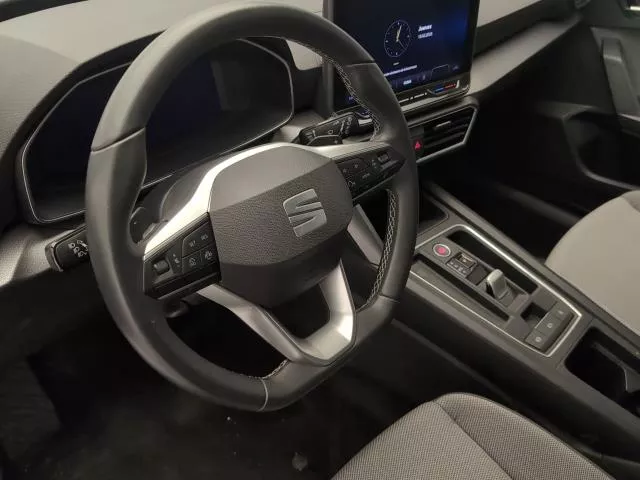 SEAT León 1.5 eTSI Style 25 Aniversario DSG 85 kW (116 CV) de segunda mano
