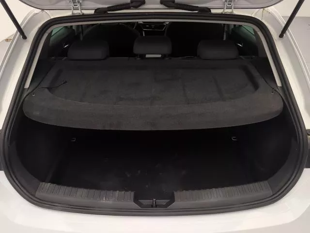 SEAT León 1.5 eTSI Style 25 Aniversario DSG 85 kW (116 CV) de segunda mano