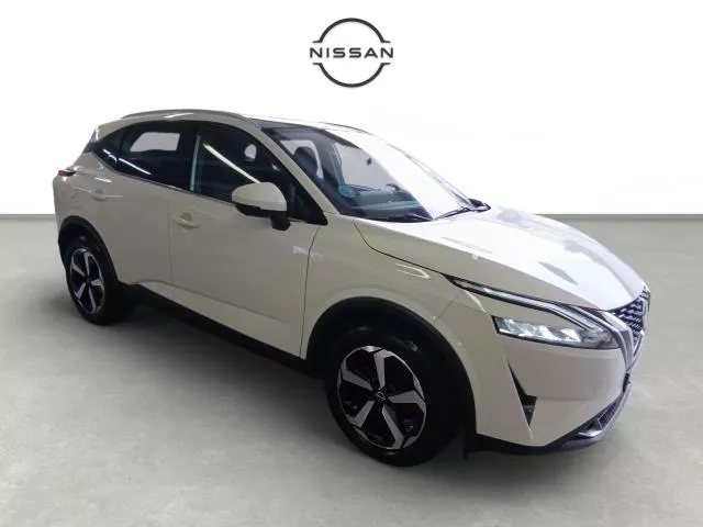 Nissan Qashqai DIG-T 140 mHEV N-Connecta 4×2 103 kW (140 CV) de segunda mano