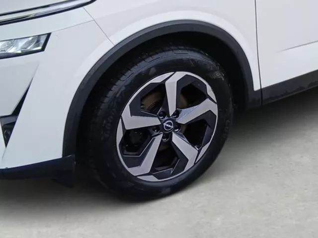 Nissan Qashqai DIG-T 140 mHEV N-Connecta 4×2 103 kW (140 CV) de segunda mano
