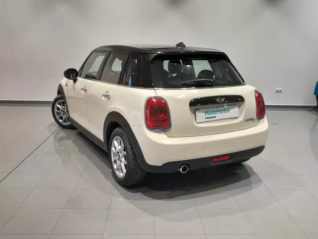 MINI 5 Puertas Cooper D 85 kW (116 CV) de segunda mano