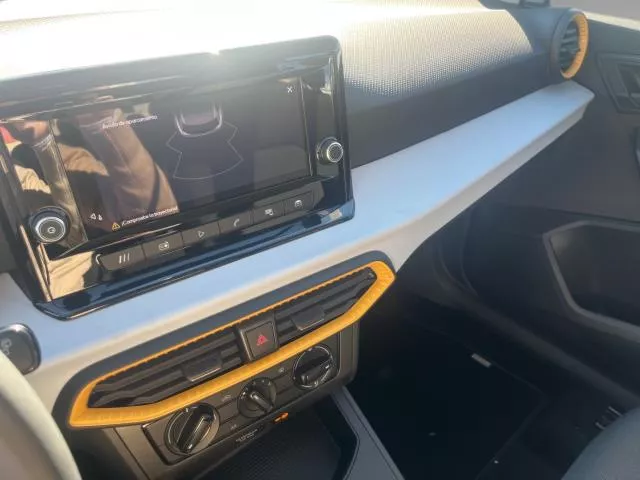 SEAT Ibiza 1.0 MPI S&S Ibiza+ 59 kW (80 CV) de segunda mano